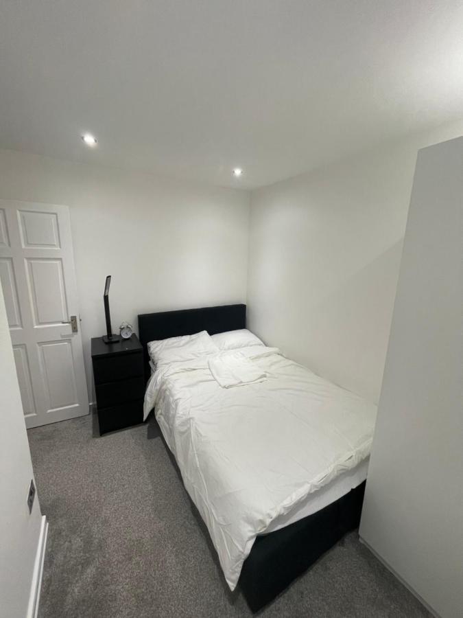 Tilbury Docks Rooms For Short Letting Exterior foto
